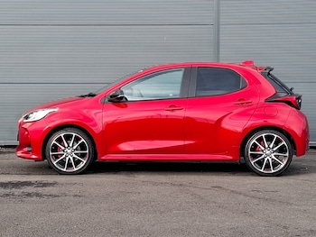 Used Toyota Yaris 2023 for sale - 79390180: Photo