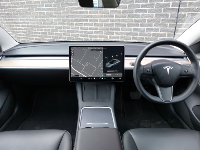 Used Tesla Model 3 2021 for sale - 76713999: Photo 2