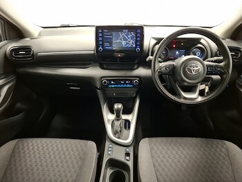 Used Toyota Yaris 2022 for sale - 78474197: Photo