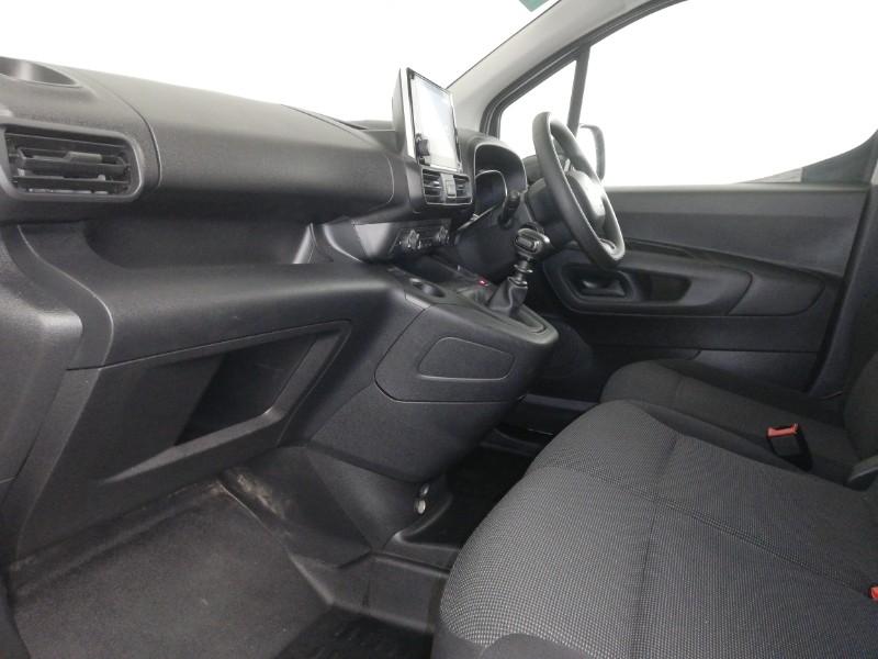 Used Citroen Berlingo 2024 for sale - 76160144: Photo 5