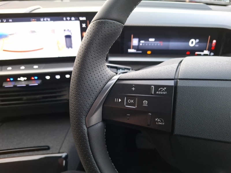 Used Vauxhall Grandland 2025 for sale - 76952031: Photo 12