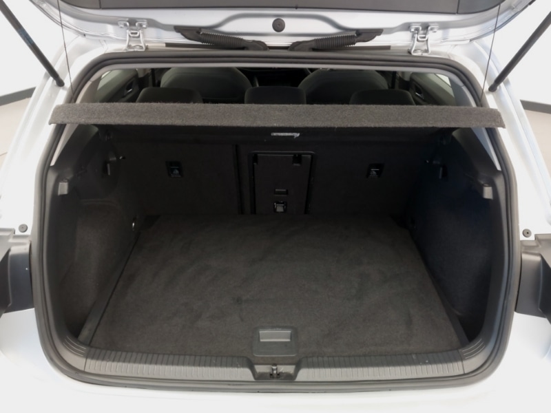 Used Volkswagen Golf 2020 for sale - 76770400: Photo 8