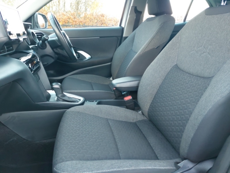 Used Toyota Yaris Cross 2022 for sale - 76555923: Photo 5