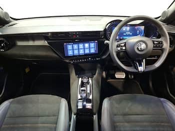 Used Alfa Romeo Junior 2025 for sale - 79786494: Photo