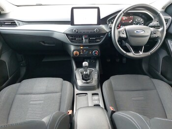 Used Ford Focus 2020 for sale - 77361180: Photo