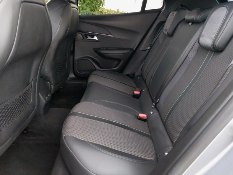 Used Peugeot 2008 2022 for sale - 77818620: Photo 6