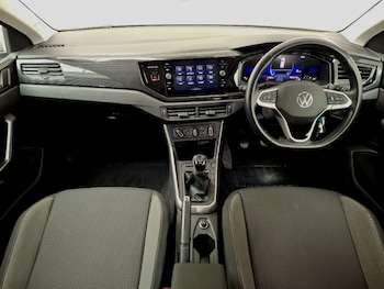 Used Volkswagen Polo 2024 for sale - 79432387: Photo
