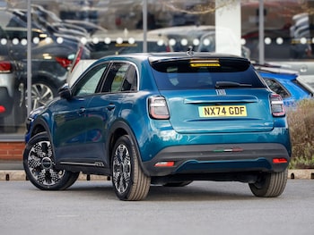 Used Fiat 600 2024 for sale - 78643189: Photo