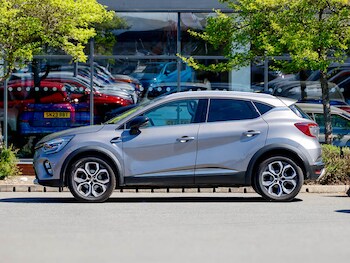 Used Renault Captur 2024 for sale - 78510287: Photo