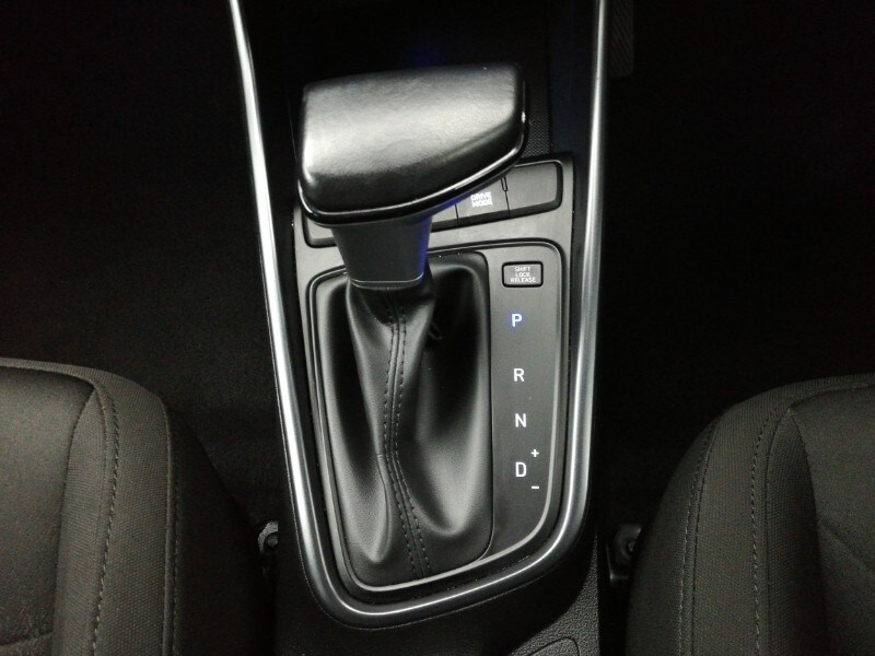 Used Hyundai BAYON 2023 for sale - 77677677: Photo 12