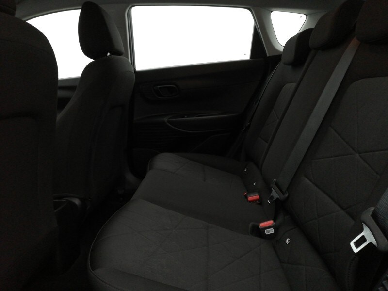 Used Hyundai BAYON 2023 for sale - 77677677: Photo 6