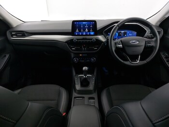 Used Ford Kuga 2021 for sale - 77202165: Photo