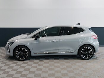 Used Renault Clio 2025 for sale - 77325561: Photo