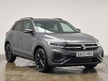 Used Volkswagen T-Roc 2023 for sale - 77495609: Photo