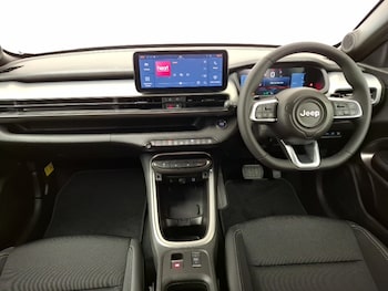 Used Jeep Avenger 2026 for sale - 78647718: Photo