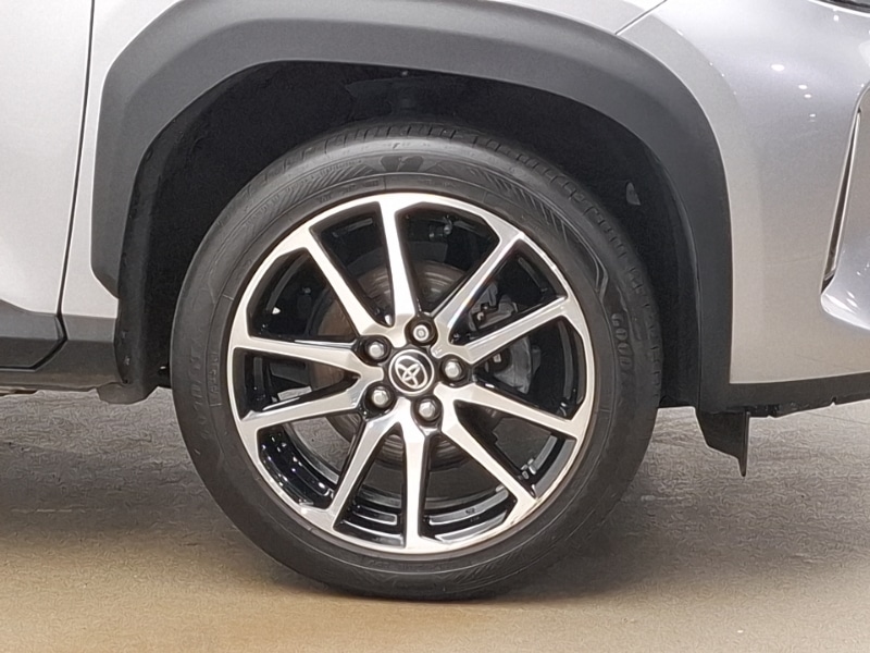 Used Toyota Yaris Cross 2023 for sale - 77224729: Photo 9