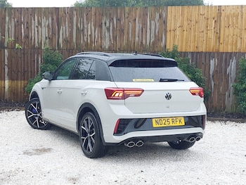 Used Volkswagen T-Roc 2025 for sale - 76165522: Photo 3