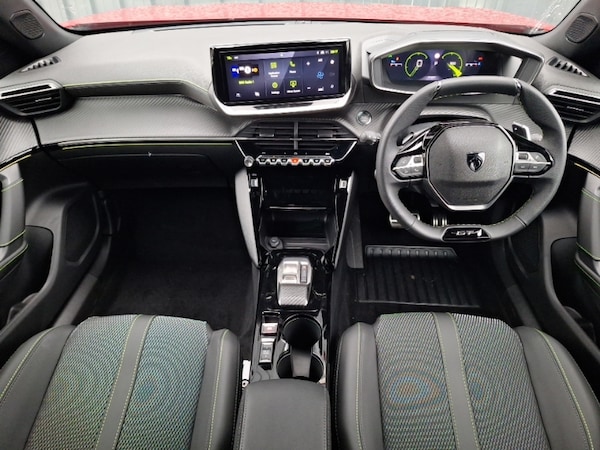 Used Peugeot 2008 2025 for sale - 76254039: Photo 2