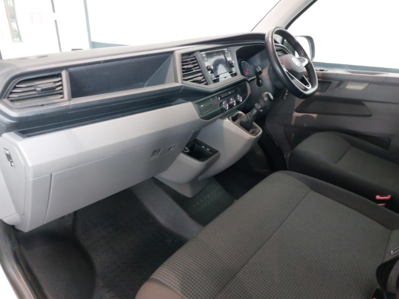 Used Volkswagen Transporter 2023 for sale - 76365792: Photo 5
