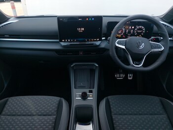 Used Volkswagen T-Roc 2026 for sale - 79474480: Photo