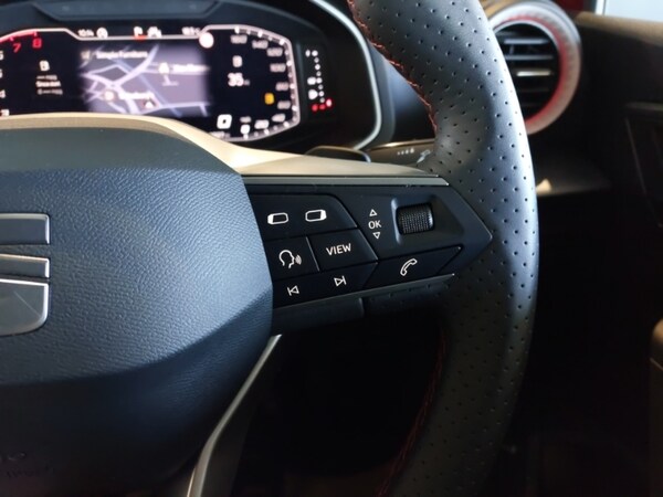 Used SEAT Arona 2024 for sale - 76182855: Photo 11