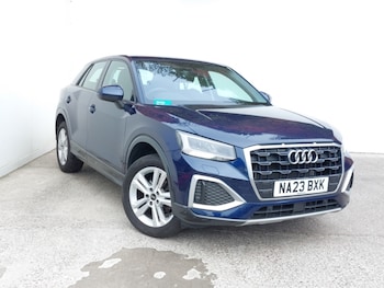 Audi - Q2