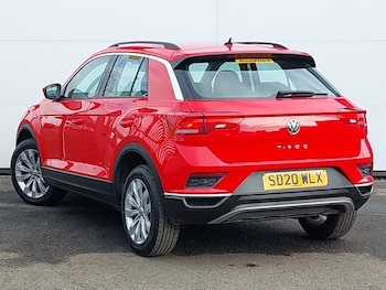 Used Volkswagen T-Roc 2020 for sale - 78055088: Photo