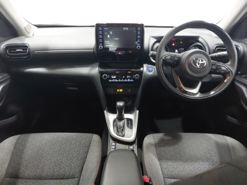 Used Toyota Yaris Cross 2023 for sale - 77708177: Photo 2