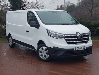 Renault Trafic feature image