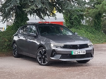 2024 - 115kW Ultimate 54kWh 5dr Auto