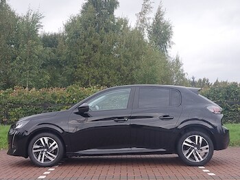 Used Peugeot 208 2023 for sale - 76150064: Photo 4