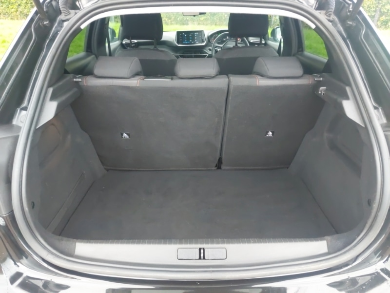 Used Peugeot 208 2023 for sale - 76150064: Photo 8
