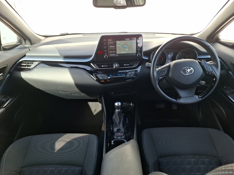Used Toyota C-HR 2021 for sale - 76695305: Photo 2