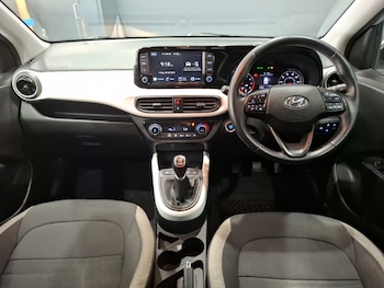 Used Hyundai i10 2023 for sale - 75575962: Photo