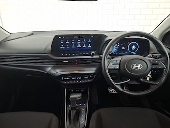 Used Hyundai BAYON 2025 for sale - 79152794: Photo