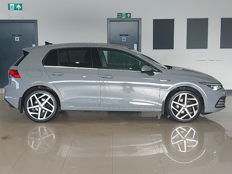 Used Volkswagen Golf 2020 for sale - 76348110: Photo 2
