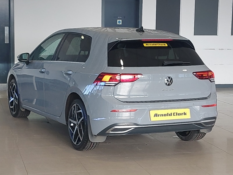 Used Volkswagen Golf 2020 for sale - 76348110: Photo 3