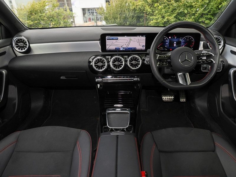 Used Mercedes-Benz A-Class 2024 for sale - 76548534: Photo 2