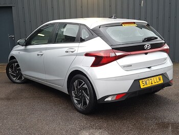 Used Hyundai i20 2023 for sale - 77338992: Photo