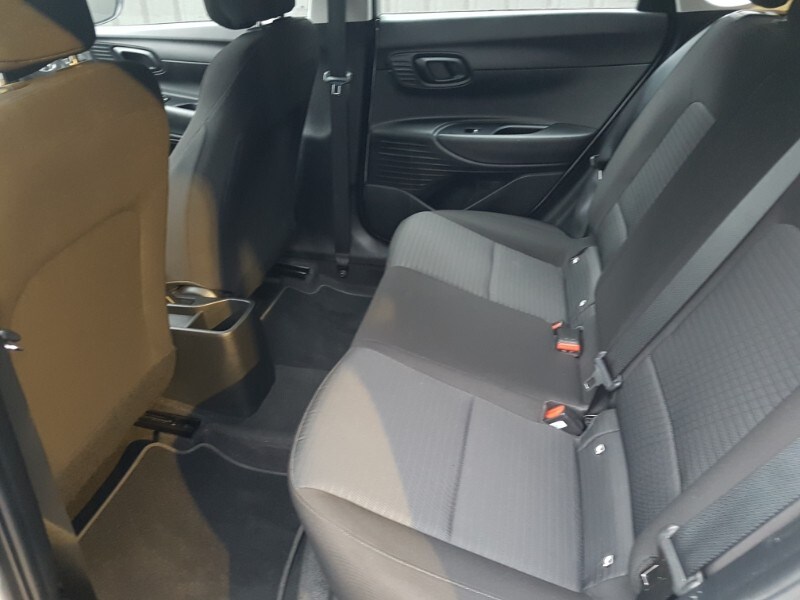 Used Hyundai i20 2023 for sale - 77338992: Photo 6