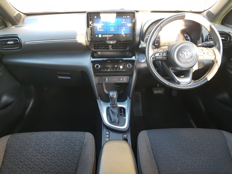 Used Toyota Yaris Cross 2022 for sale - 76967508: Photo 2