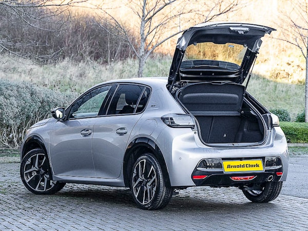 Used Peugeot 208 2025 for sale - 76258919: Photo 8