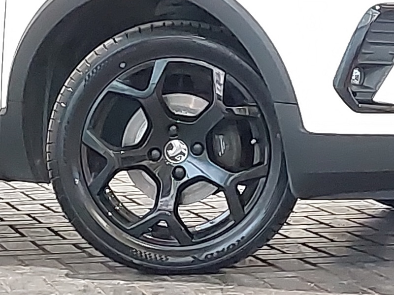 Used Vauxhall Crossland 2022 for sale - 76885983: Photo 9