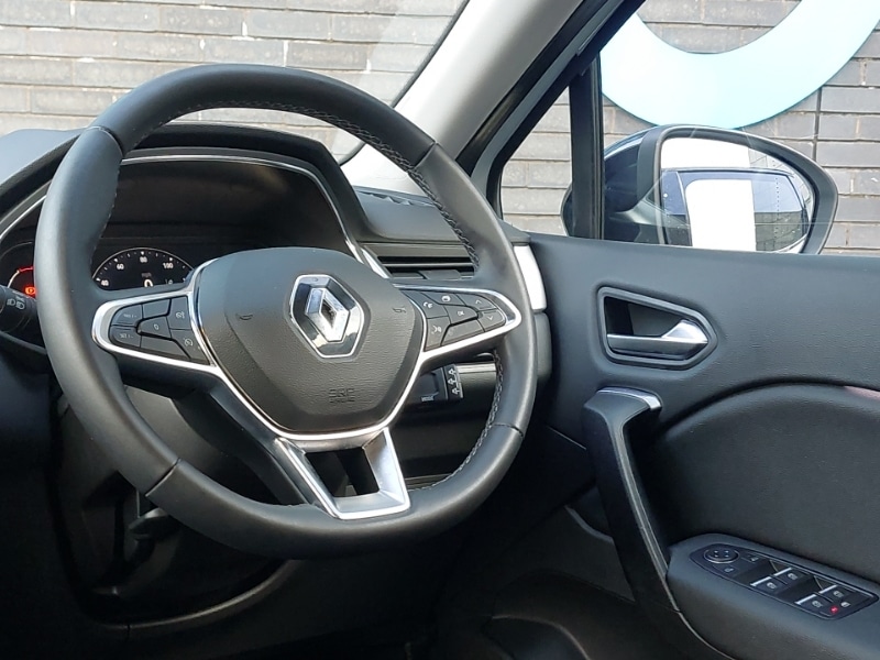 Used Renault Captur 2023 for sale - 77875953: Photo 10