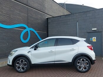 Used Renault Captur 2023 for sale - 77875953: Photo