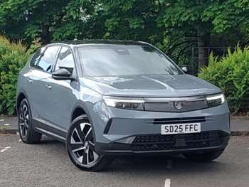 2025 - 1.2 Hybrid [136] Ultimate 5dr e-DCT6 [Pan Roof]