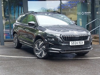 Used Skoda Karoq 2024 for sale - 75594742: Photo
