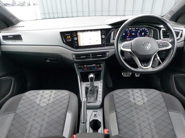 Used Volkswagen Taigo 2023 for sale - 76207901: Photo 2