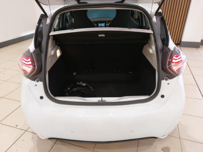 Used Renault Zoe 2022 for sale - 76437637: Photo 8