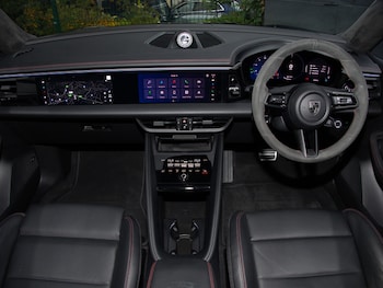 Used Porsche Macan 2025 for sale - 78550457: Photo
